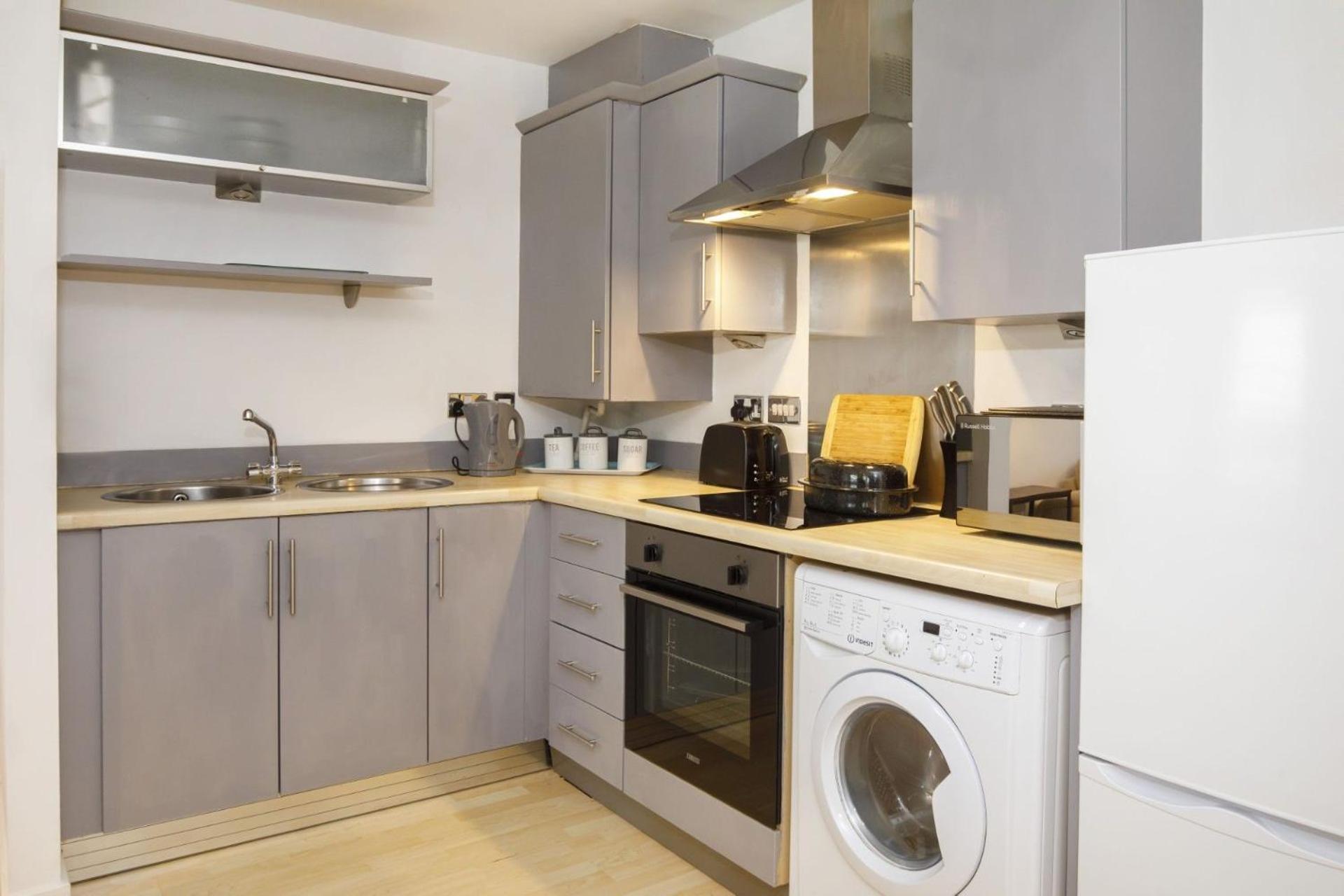 1 Liber House With Free Onsite Parking Villa York Esterno foto
